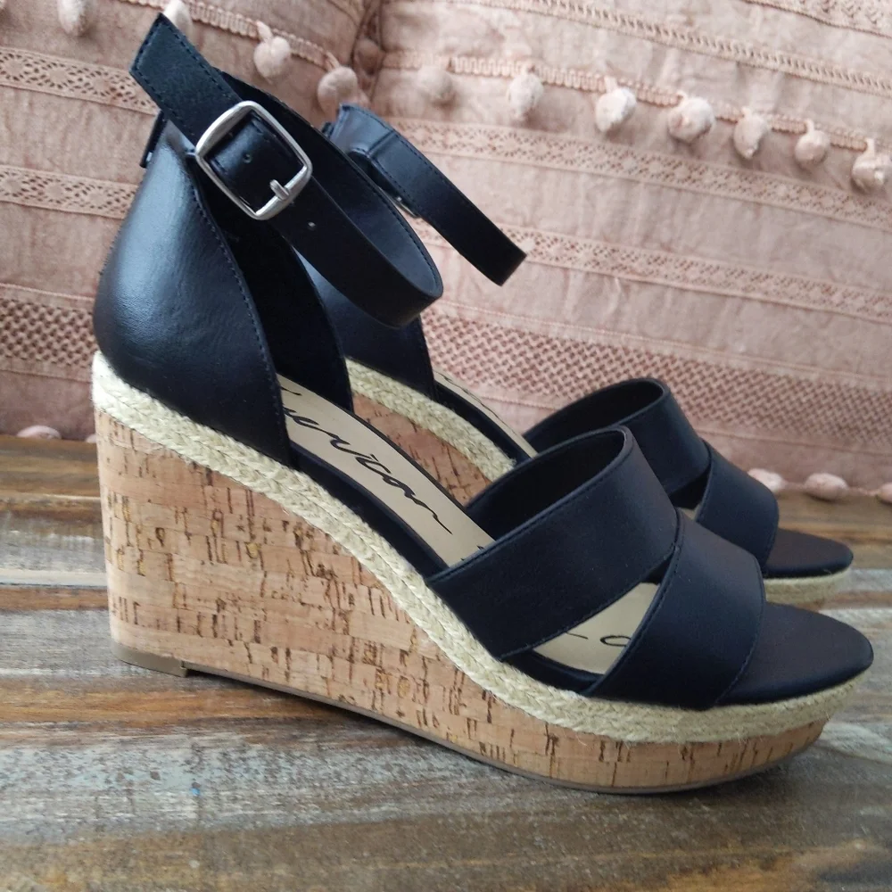 🆕🌿ANKLE STRAP WEDGE SANDALS🌿
